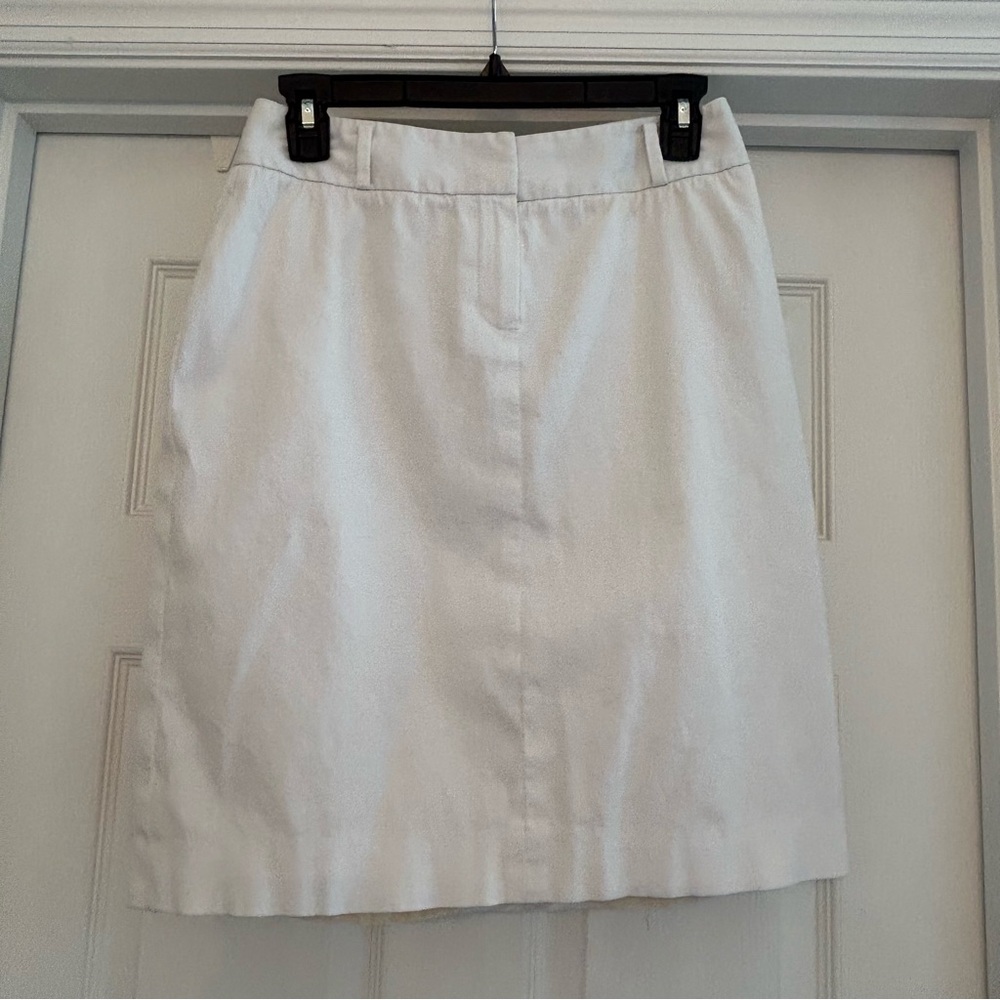 Brooks Brothers Elegant White Women's Skirt Size 4P
